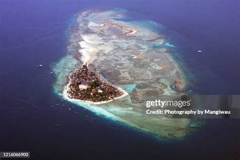 208 Yam Islands Stock Photos, High-Res Pictures, and Images - Getty Images