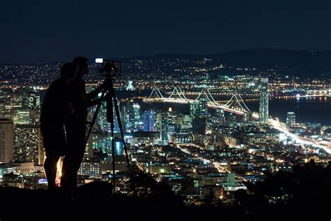 Another Night on Twin Peaks | San francisco at night, San francisco ...