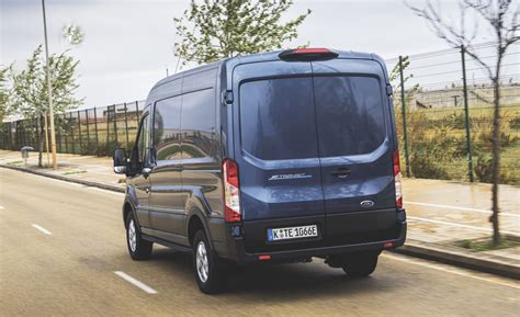 🔋 Ford E-Transit Specs, Price and Comparisons - Licarco