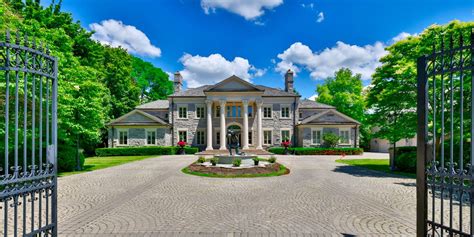 The Bridle Path: Toronto's Wealthiest Neighbourhood | Village