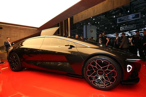 Aston Martin Lagonda Vision Concept Looks on Down the Road | Automobile Magazine