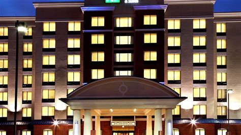 Hotels Near The Columbus Ohio Airport - Trip to Airport