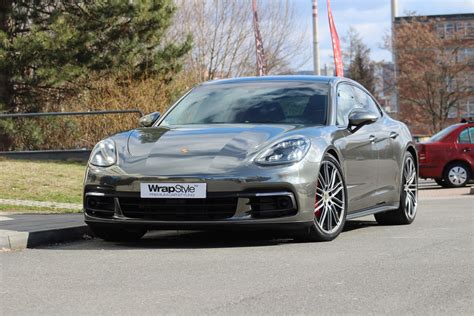 Porsche Panamera - Black Chrome wrap | WrapStyle