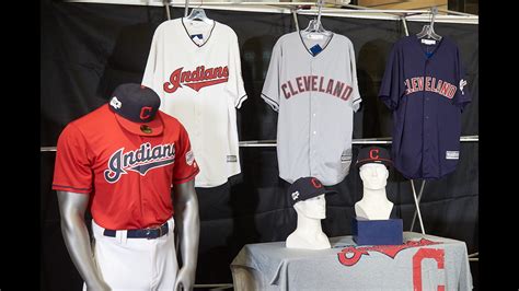 PHOTOS: Cleveland Indians' uniforms throughout the years | wkyc.com