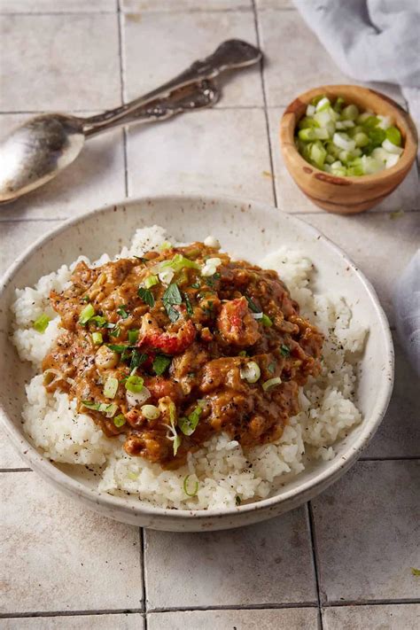 Crawfish Etouffee | FaveSouthernRecipes.com