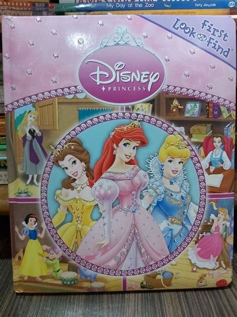 DISNEY PRINCESS First Look and Find Large Book, Hobbies & Toys, Books ...