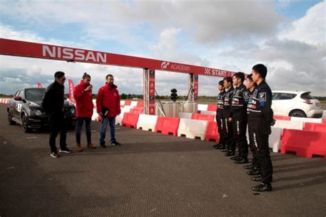 Nissan GT Academy .. กาลครั้งหนึ่ง ปั้นคนเกม สู่เซียน สนาม ... - Ridebuster.com