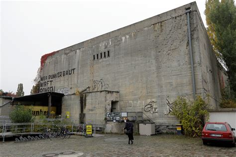 Berlin museum unveils replica of Hitler bunker - Business Insider