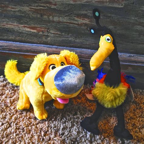 Dan the Pixar Fan: Up: Disney Store Dug and Kevin Plush