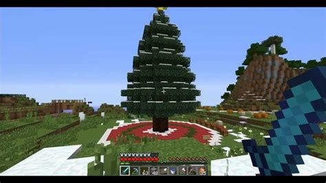 Minecraft Tutorial: How To Build A Christmas Tree - YouTube