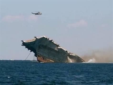 USS Oriskany sinking | Sinking of an Aircraft Carrier (2006)… | Guardian Images | Flickr