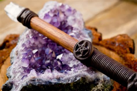 13 Most Important Wiccan Symbols and Their Meanings