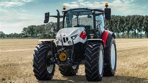 STEYR® PLUS RETURNS TO SUCCEED THE KOMPAKT SERIES: NEW UTILITY TRACTORS WITH A HOST OF UPDATED ...