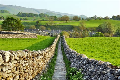 A Guide To The Yorkshire Dales As A Holiday Destination | Independent Cottages