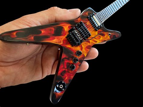 Dean Dimebag Dime O Flame ML Mini Guitar - Officially Licensed – AXE ...