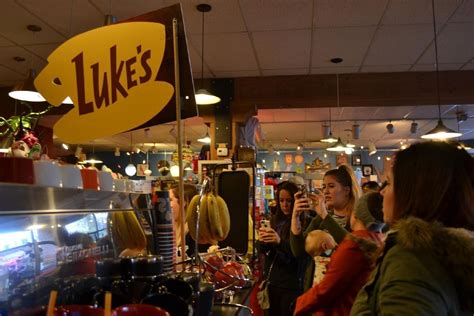 Photos: 'Gilmore Girls' coffee shop takes over downtown Boise | KBOI