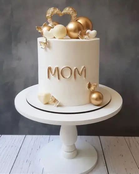 Creative and Heartwarming Birthday Cake Designs for Mother You Need to ...