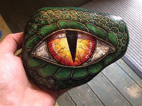 Painted rocks Green dragon’s eye | Painted rock animals, Rock painting ...