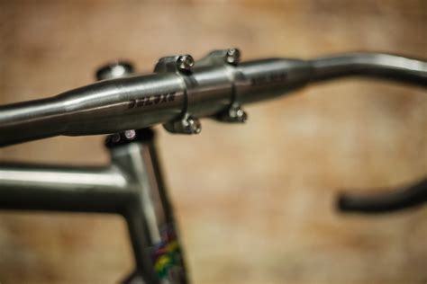 Deluxe Ti Compact Drop Handlebars – Deluxe Cycles