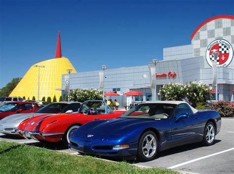 5 Best Classic Car Museums in the U.S.