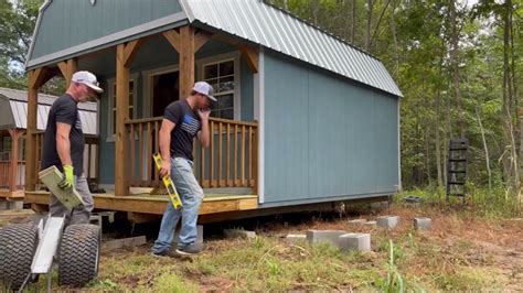 Second Cabin Delivered to Shady Pines RV Park - YouTube