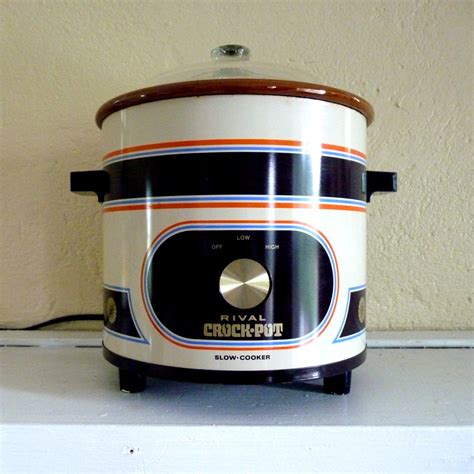 Vintage 1970s Rival Crock Pot