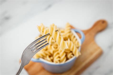 How To Cook Pasta In The Microwave - yourcookingbuddy.com