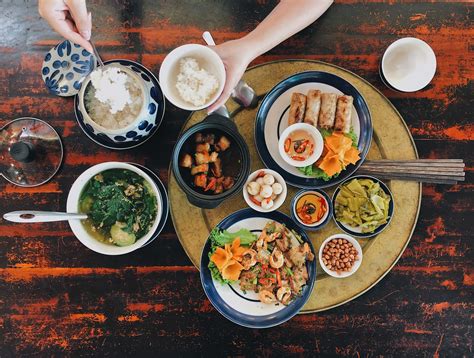 Vietnamese Food Culture: The Basics Of Food, Eating Behavior, and ...