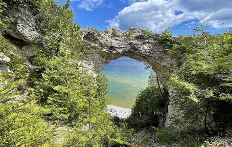 Mackinac Island - The Complete Guide To Seeing It All