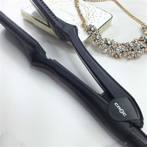 10 Top Hair Straighteners for Every Type of Hair - 2022 List