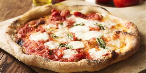 Neapolitan Pizza: Everything You Need to Know