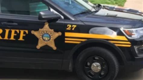 Lake County Sheriff deputies arrest 2 men for thefts from vehicles in 4 counties