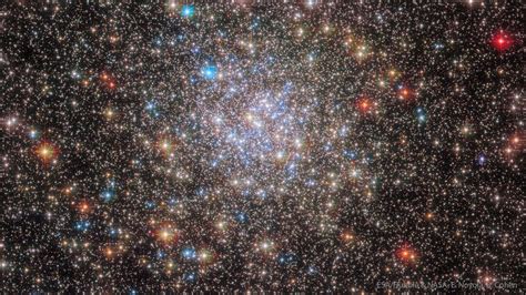 NASA Astronomy Picture of the Day 30 January 2023: Hubble snaps Globular Star Cluster 6355 ...