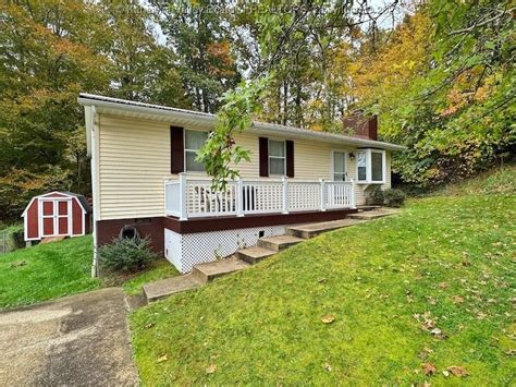 5415 Sierra Ln, Cross Lanes, WV 25313 | Trulia