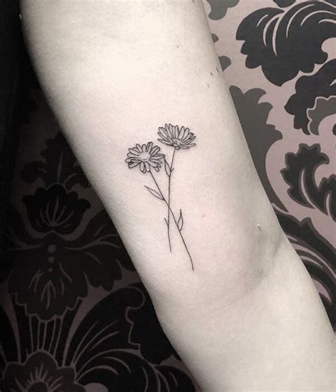 35+ Unique Daisy Tattoo Designs And Ideas With Meanings