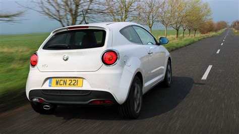 Alfa Romeo MiTo Review (2017) | Top Gear