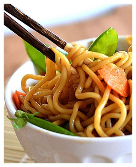 MEATLESS MONDAY Sesame Noodles {Vegan} - TheVegLife