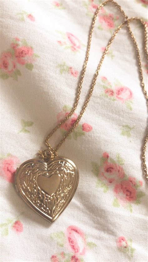 heart shaped necklace