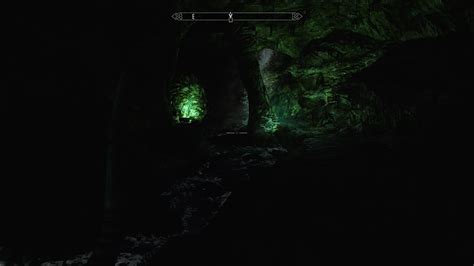 Skyrim Bleak Falls Sanctum Door : Hoe De Bleak Falls Barrow Dragonstone In Skyrim Te Verkrijgen ...