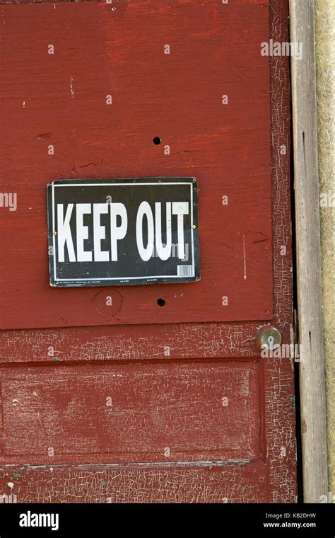 Keep out door sign hi-res stock photography and images - Alamy