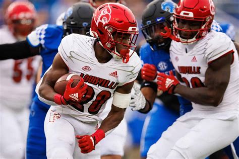 Louisville adds Murray State to 2028 football schedule