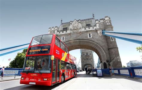 City Sightseeing London Hop-On Hop-Off Bus Tour with Optional River Cruise