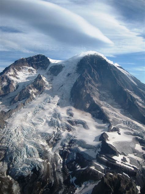 Mount Rainier Peak Free Stock Photo - Public Domain Pictures