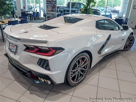 2023 Chevrolet Corvette Stingray 1083 Miles White Pearl Metallic Tricoat 2d Conv - Used ...