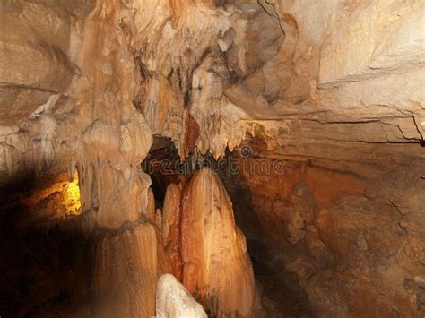 Kentucky caverns stock photo. Image of states, stalactites - 7364902