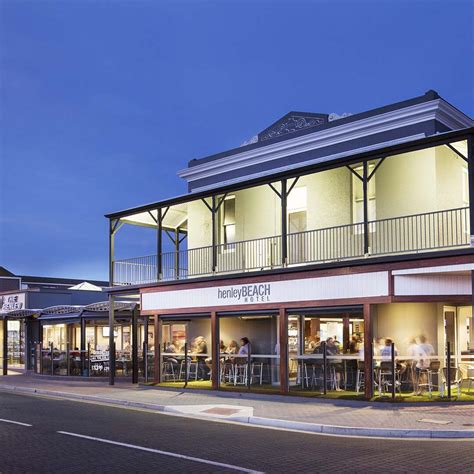 The Henley Hotel - Quay Travel The Henley A Country House Hotel : Compare hotel prices and find ...