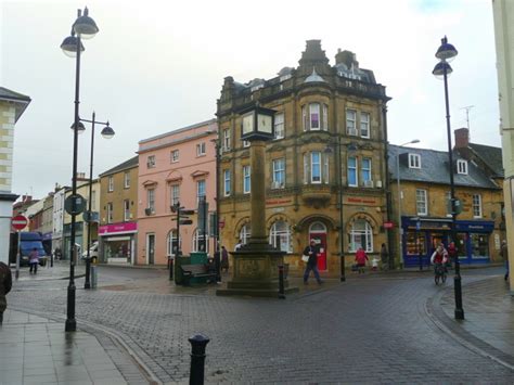 Yeovil town centre © Jonathan Billinger :: Geograph Britain and Ireland