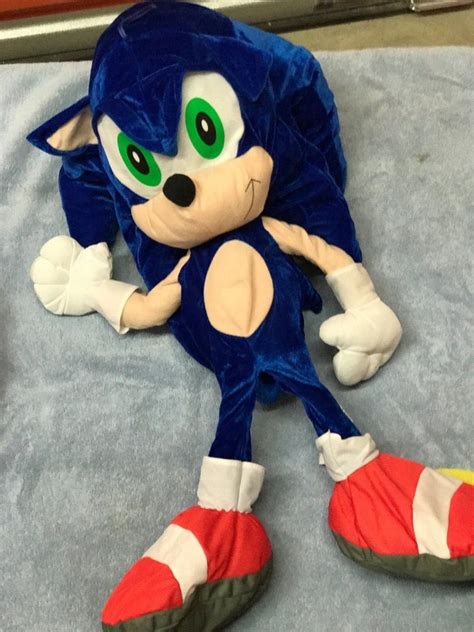 HUGE GIANT SONIC THE HEDGEHOG PLUSH FIGURE NINTENDO TOY NETWORK ...