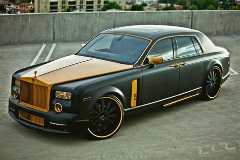 Platinum Motorsports Builds Black & Gold Rolls-Royce Phantom Bentley Rolls Royce, New Rolls ...