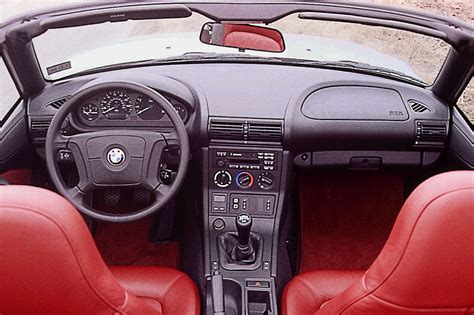 1996-02 BMW Z3 | Consumer Guide Auto | Bmw z3, Bmw, Bmw z3 coupe